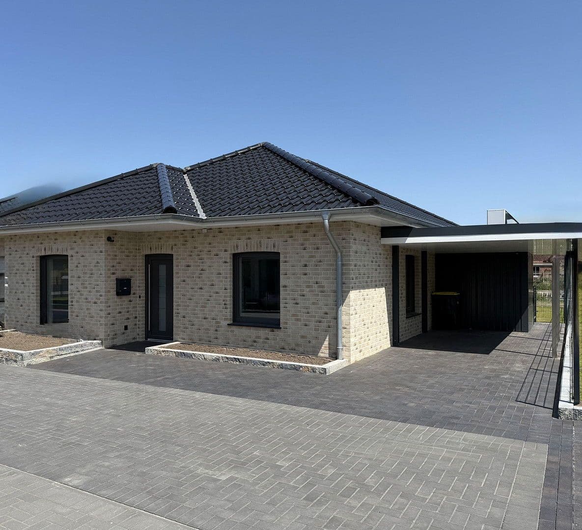 Predaj domu 106 m², pozemek 470 m², Herzlake, Dolné Sasko Predaj domu 106 m², pozemek 470 m², Herzlake, Dolné Sasko