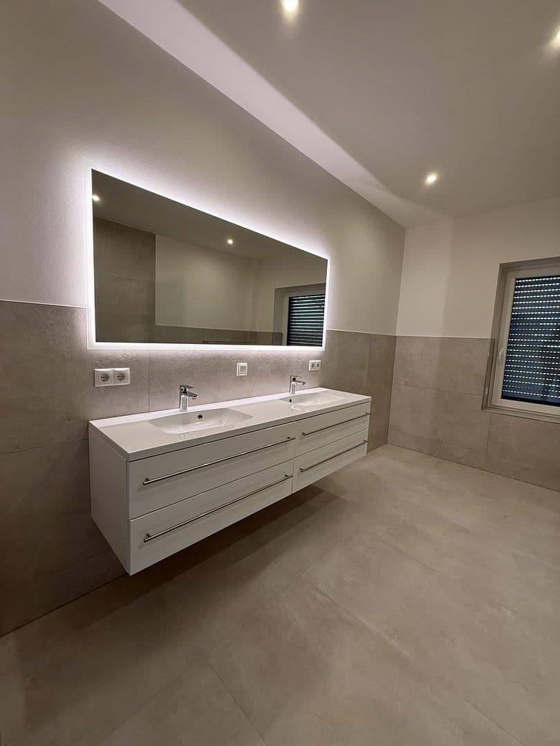 Predaj domu 106 m², pozemek 470 m², Herzlake, Dolné Sasko Predaj domu 106 m², pozemek 470 m², Herzlake, Dolné Sasko