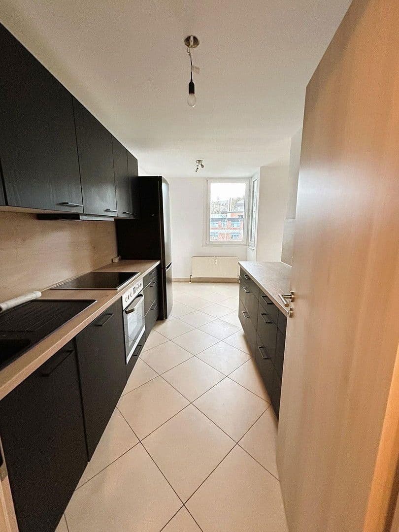 Prenájom bytu 2-izbový 66 m², Reginharstraße 2, Bergisch Gladbach, Severné Porýnie - Westfálsko Prenájom bytu 2-izbový 66 m², Reginharstraße 2, Bergisch Gladbach, Severné Porýnie - Westfálsko