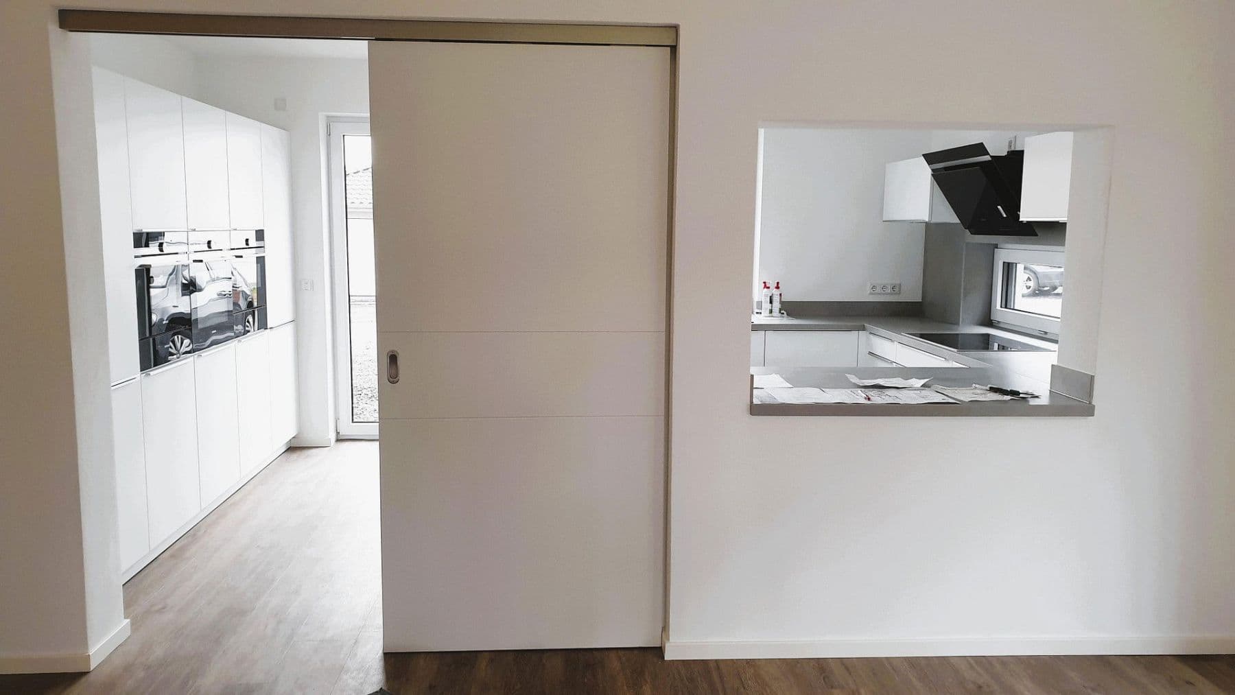 Prenájom bytu 3-izbový 126 m², Hummelskuppe, Petersberg, Hesensko Prenájom bytu 3-izbový 126 m², Hummelskuppe, Petersberg, Hesensko