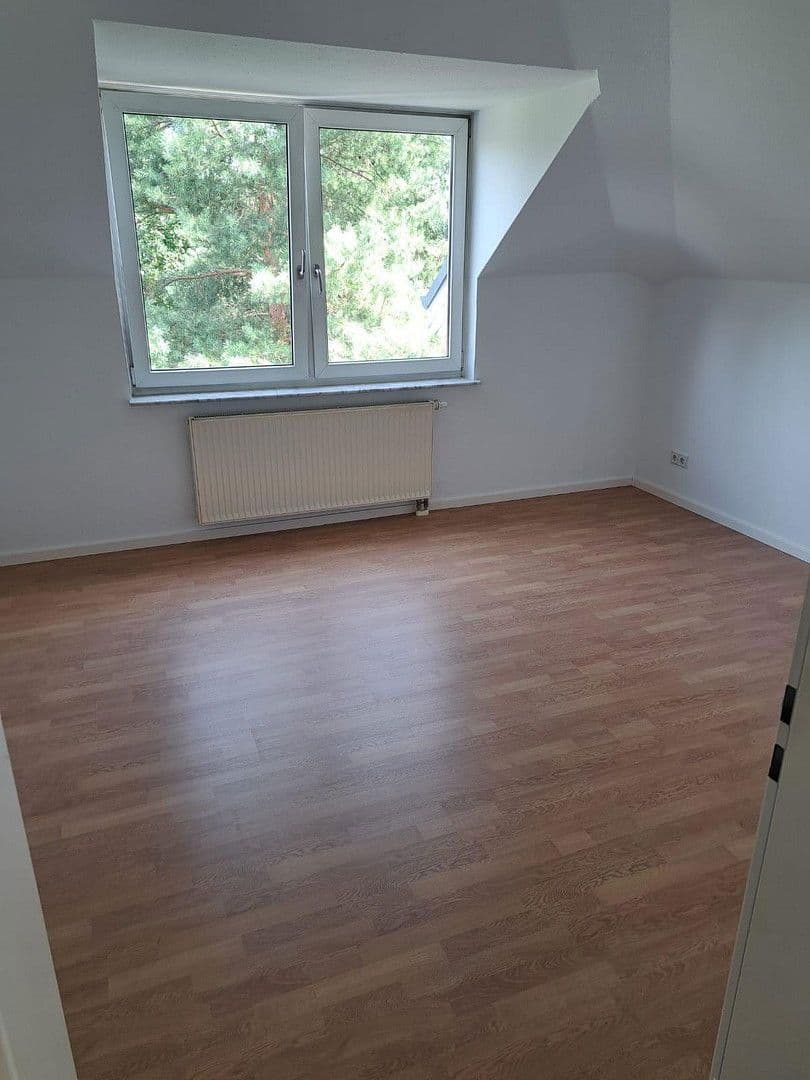Prenájom bytu 2-izbový 59 m², Berlin, Berlín Prenájom bytu 2-izbový 59 m², Berlin, Berlín