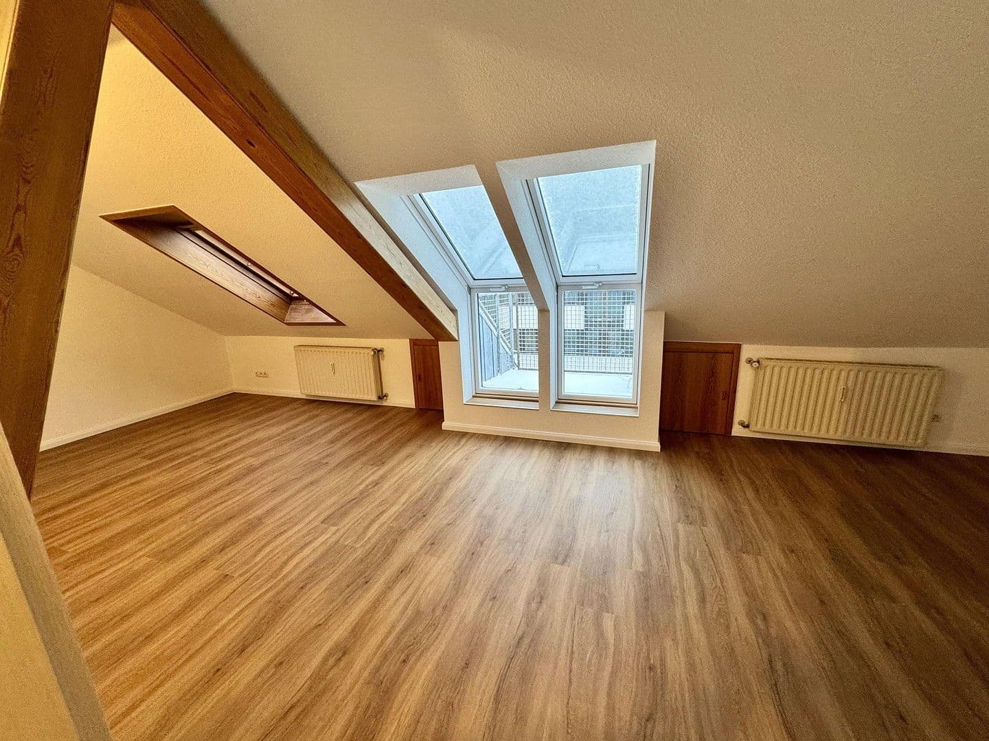 Prenájom bytu 2-izbový 60 m², Theaterstr. 71, Aachen, Severné Porýnie - Westfálsko Prenájom bytu 2-izbový 60 m², Theaterstr. 71, Aachen, Severné Porýnie - Westfálsko