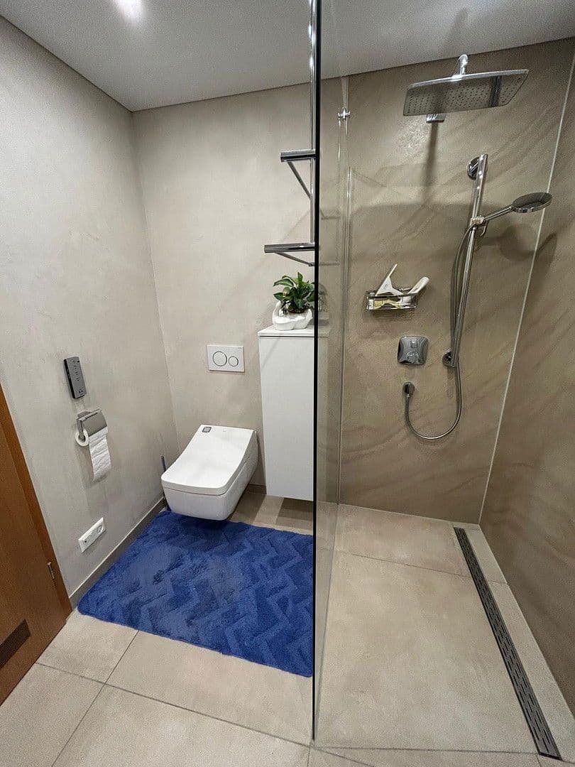 Predaj domu 171 m², pozemek 396 m², Weilheim an der Teck, Bádensko-Wurttembersko Predaj domu 171 m², pozemek 396 m², Weilheim an der Teck, Bádensko-Wurttembersko