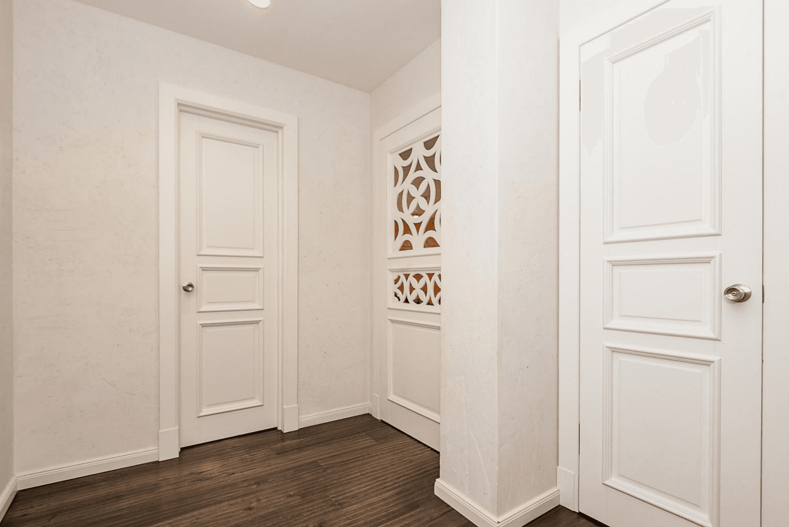 Prenájom bytu 4-izbový 206 m², Akazienallee 35a, Berlin, Berlín Prenájom bytu 4-izbový 206 m², Akazienallee 35a, Berlin, Berlín