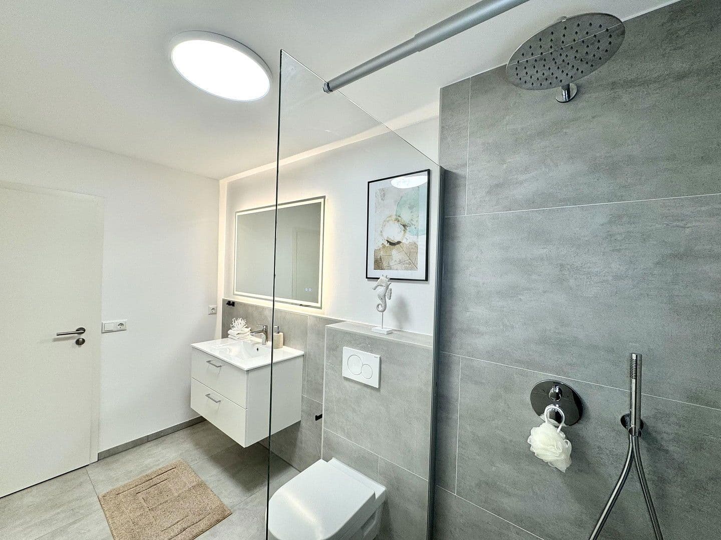 Predaj bytu 3-izbový 82 m², Rerik, Meklenbursko-Predpomoransko Predaj bytu 3-izbový 82 m², Rerik, Meklenbursko-Predpomoransko