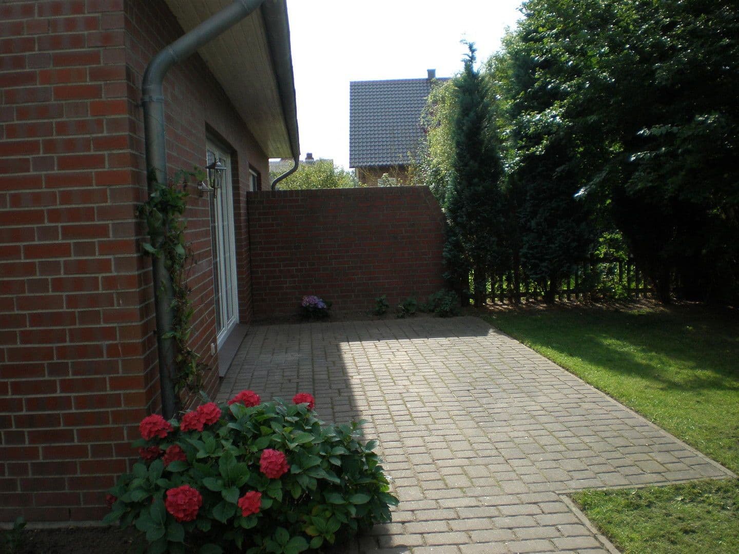 Prenájom domu 105 m², pozemek 400 m², Esmarkstrasse 1c, Mittelangeln, Šlezvicko-Holštajnsko Prenájom domu 105 m², pozemek 400 m², Esmarkstrasse 1c, Mittelangeln, Šlezvicko-Holštajnsko