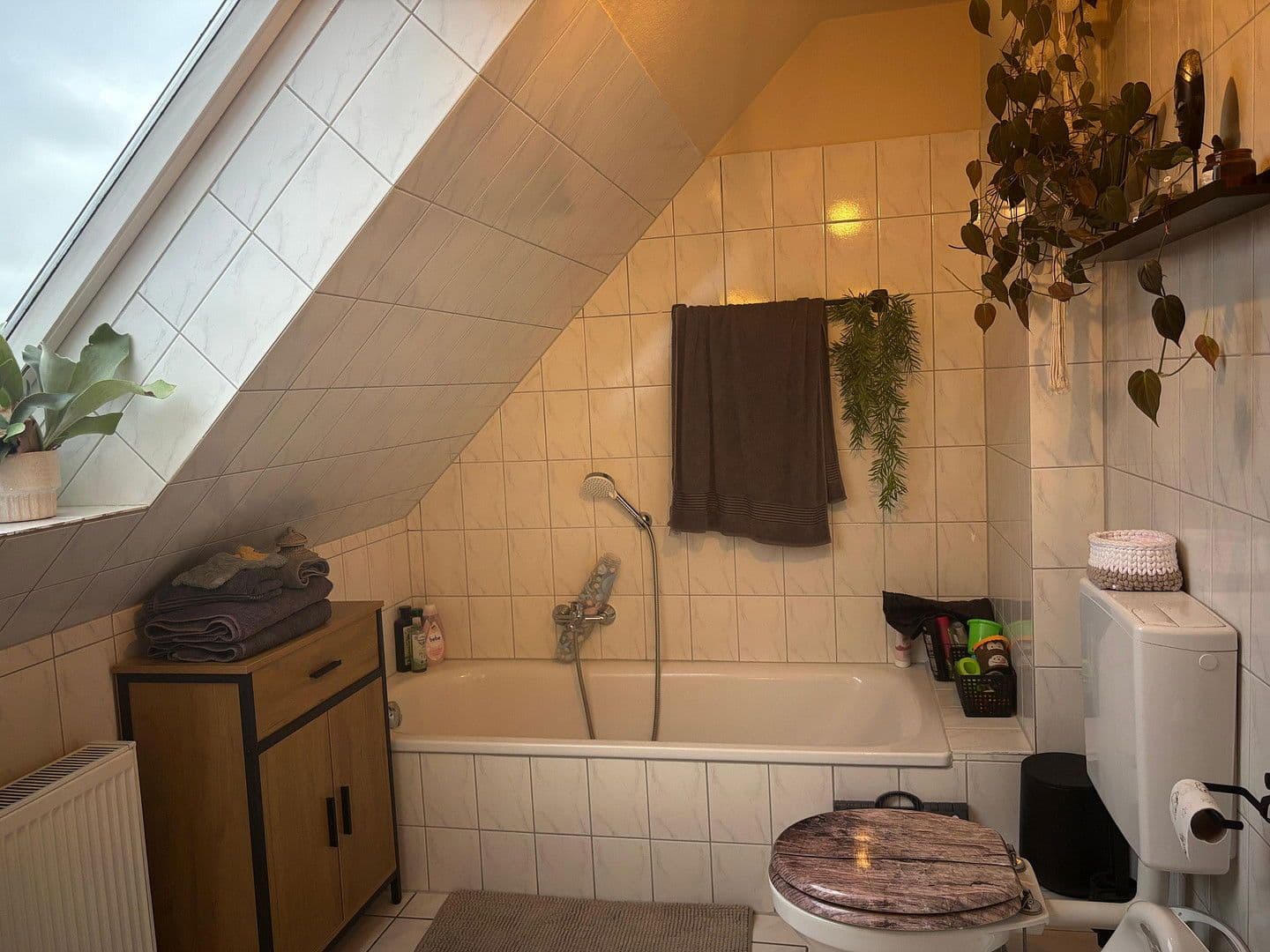 Prenájom domu 105 m², pozemek 400 m², Esmarkstrasse 1c, Mittelangeln, Šlezvicko-Holštajnsko Prenájom domu 105 m², pozemek 400 m², Esmarkstrasse 1c, Mittelangeln, Šlezvicko-Holštajnsko