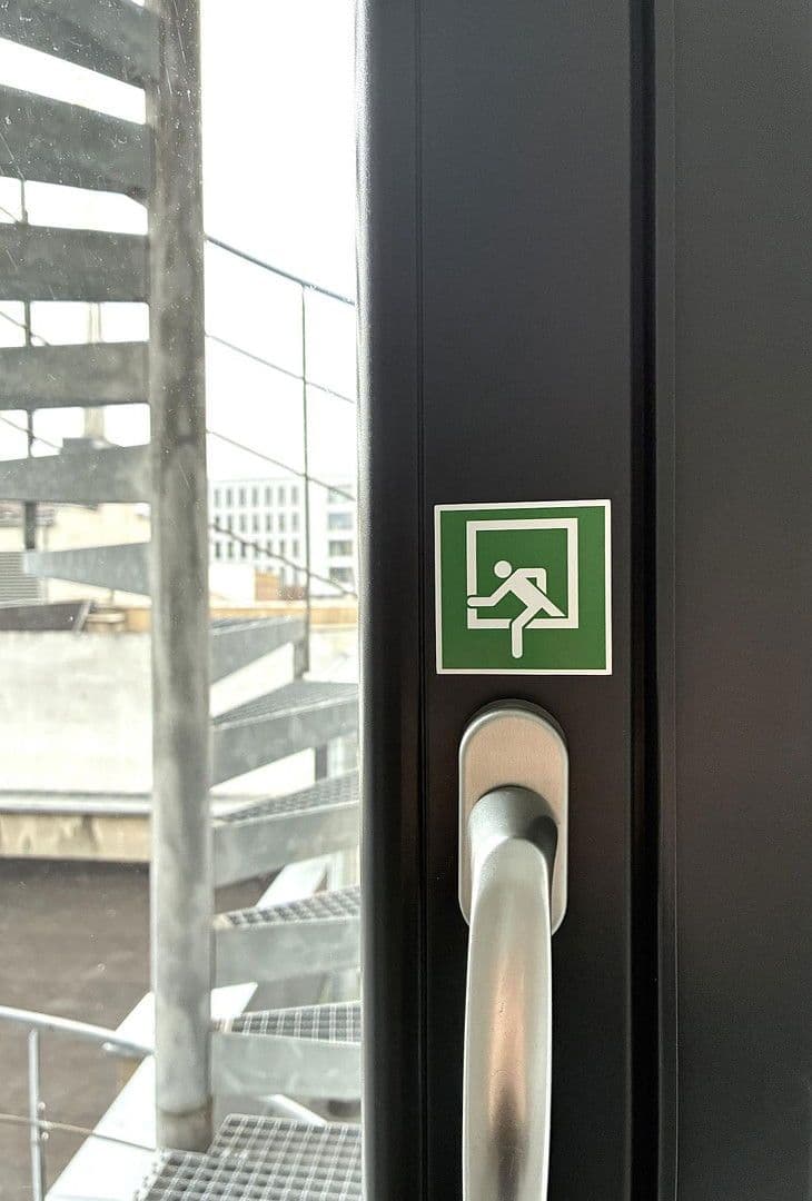 Prenájom nebytového priestoru 579 m², Mönchengladbach, Severné Porýnie - Westfálsko Prenájom nebytového priestoru 579 m², Mönchengladbach, Severné Porýnie - Westfálsko