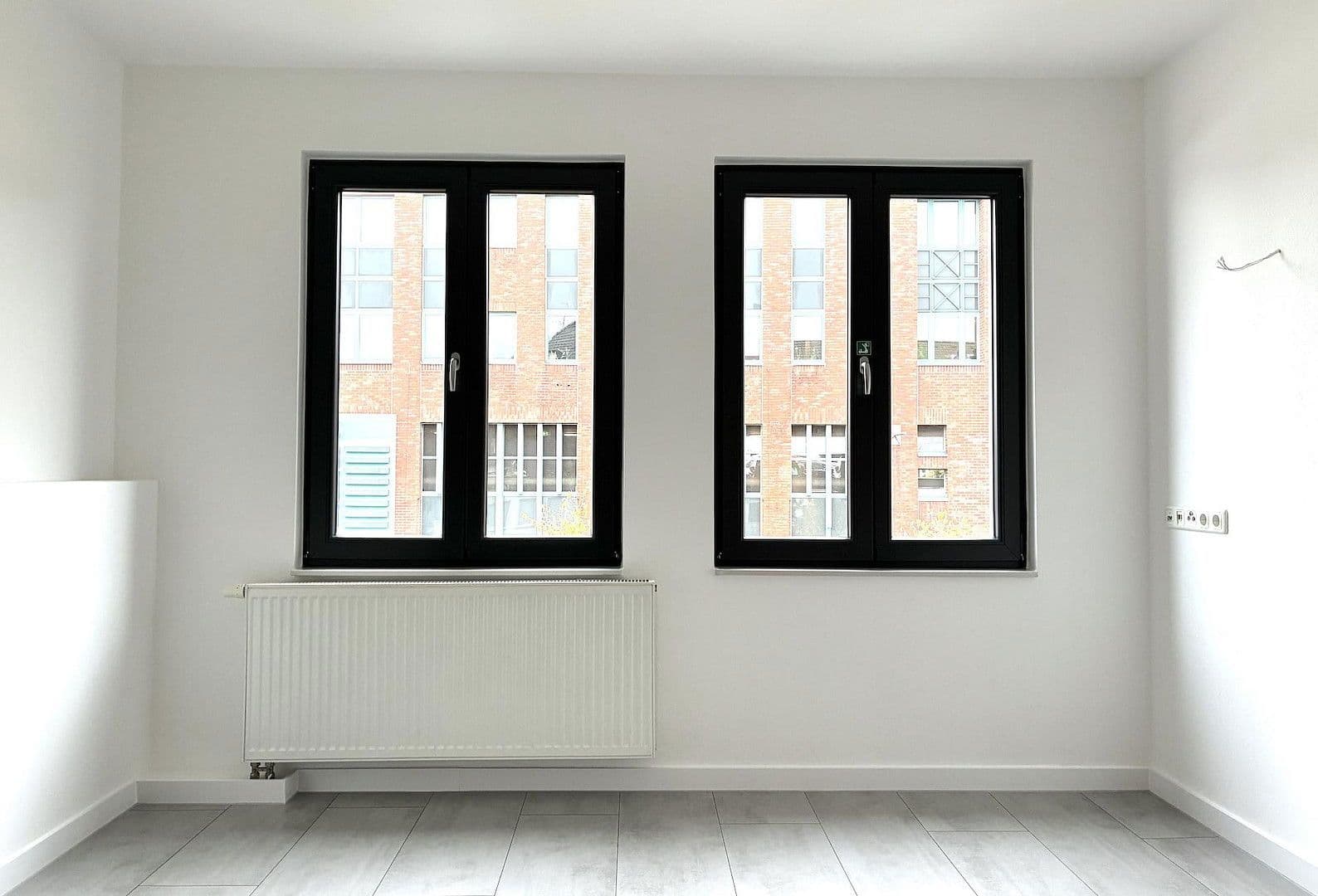 Prenájom nebytového priestoru 579 m², Mönchengladbach, Severné Porýnie - Westfálsko Prenájom nebytového priestoru 579 m², Mönchengladbach, Severné Porýnie - Westfálsko