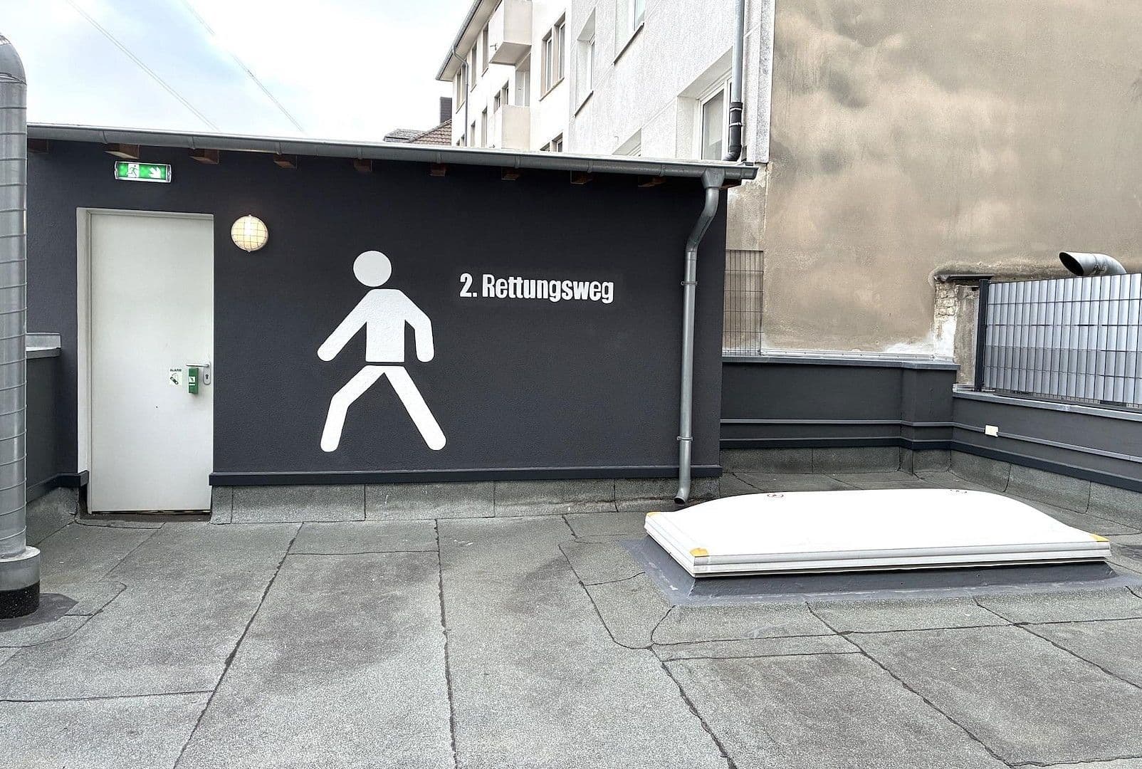 Prenájom nebytového priestoru 579 m², Mönchengladbach, Severné Porýnie - Westfálsko Prenájom nebytového priestoru 579 m², Mönchengladbach, Severné Porýnie - Westfálsko