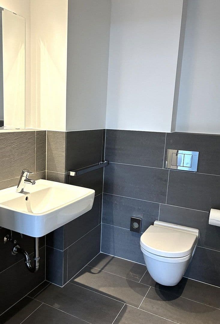 Prenájom nebytového priestoru 579 m², Mönchengladbach, Severné Porýnie - Westfálsko Prenájom nebytového priestoru 579 m², Mönchengladbach, Severné Porýnie - Westfálsko