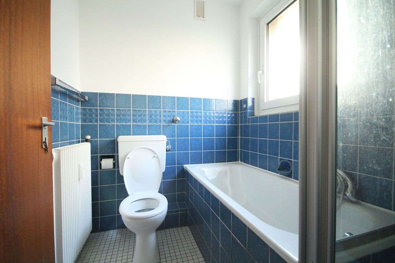 Prenájom bytu 3-izbový 80 m², Bochumer Str. 72 a, Hattingen, Severné Porýnie - Westfálsko Prenájom bytu 3-izbový 80 m², Bochumer Str. 72 a, Hattingen, Severné Porýnie - Westfálsko