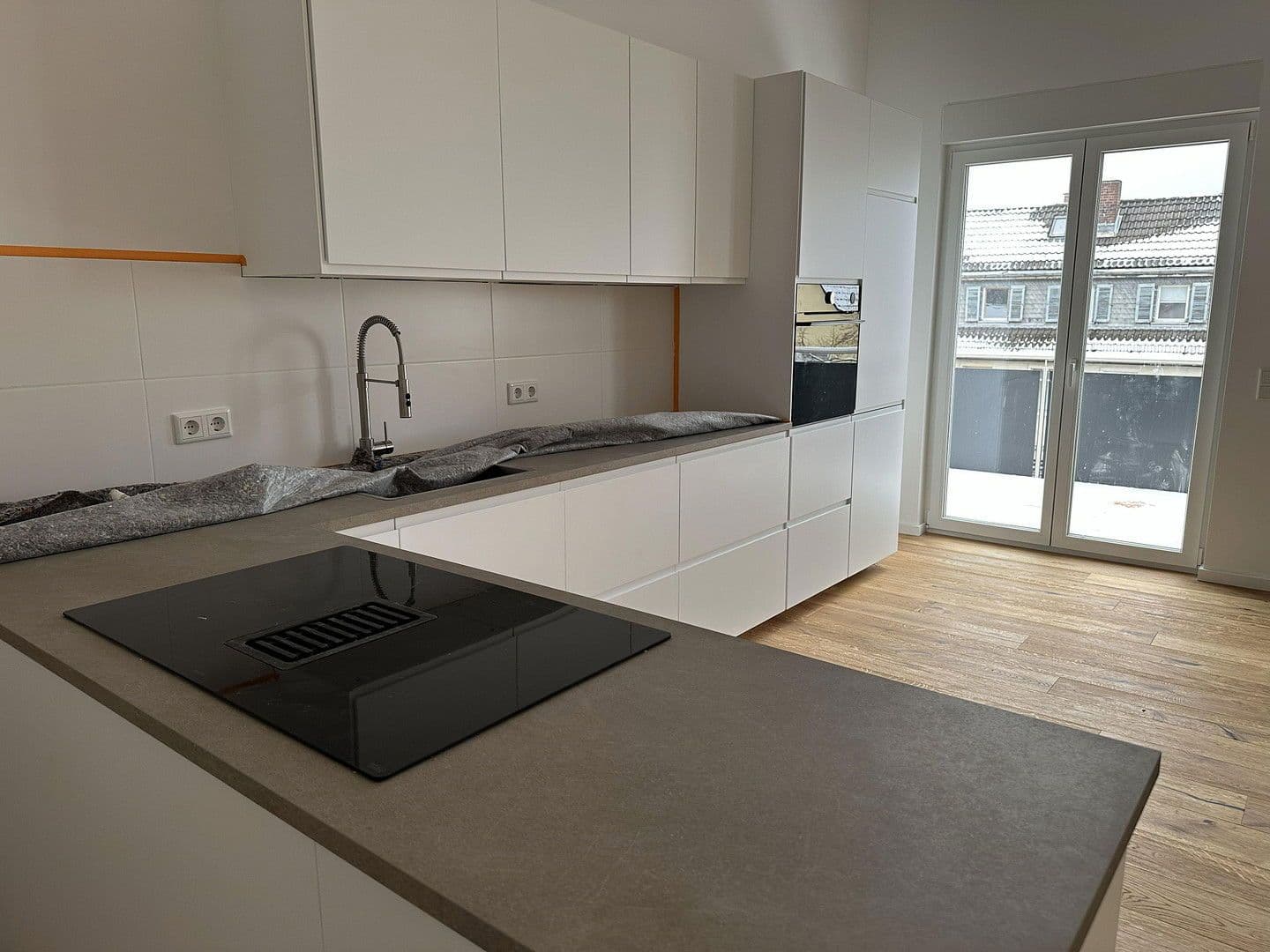 Prenájom bytu 3-izbový 78 m², Darmstadt, Hesensko Prenájom bytu 3-izbový 78 m², Darmstadt, Hesensko