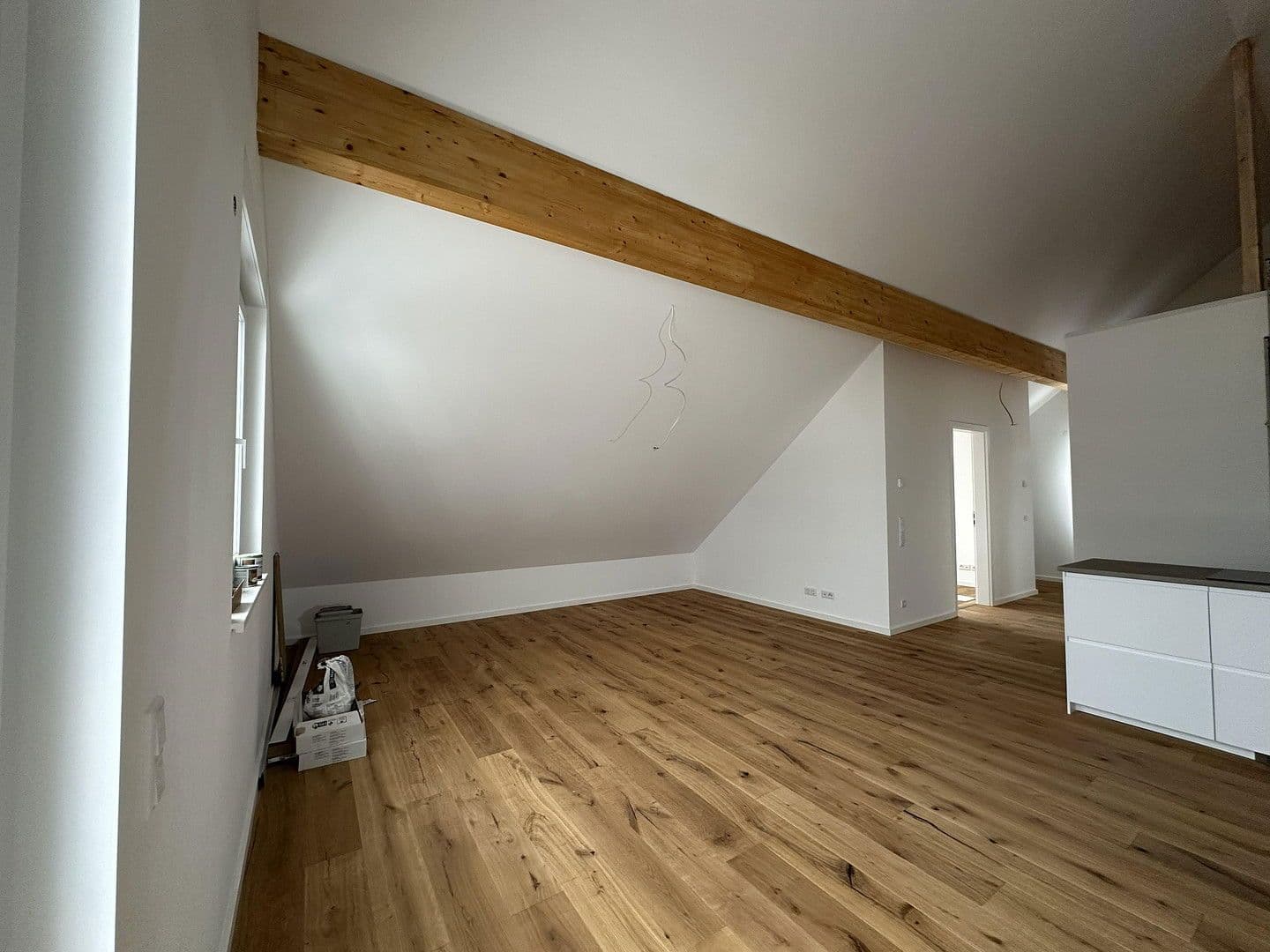 Prenájom bytu 3-izbový 78 m², Darmstadt, Hesensko Prenájom bytu 3-izbový 78 m², Darmstadt, Hesensko