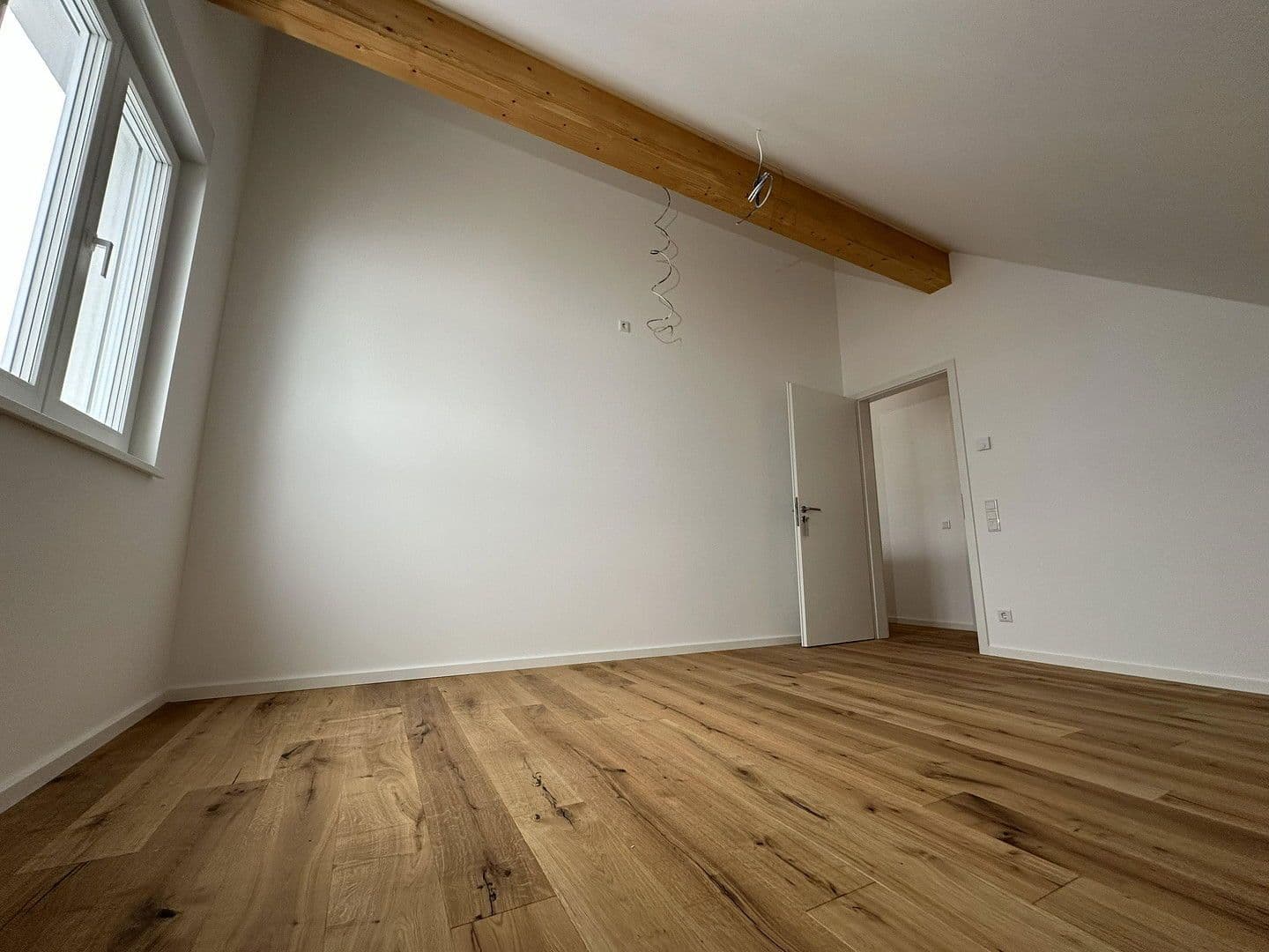 Prenájom bytu 3-izbový 78 m², Darmstadt, Hesensko Prenájom bytu 3-izbový 78 m², Darmstadt, Hesensko