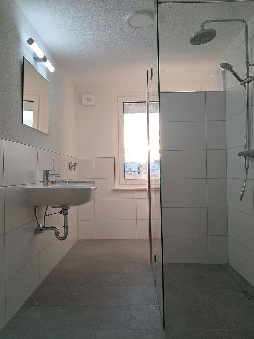 Prenájom bytu 2-izbový 50 m², Villingen-Schwenningen, Bádensko-Wurttembersko Prenájom bytu 2-izbový 50 m², Villingen-Schwenningen, Bádensko-Wurttembersko