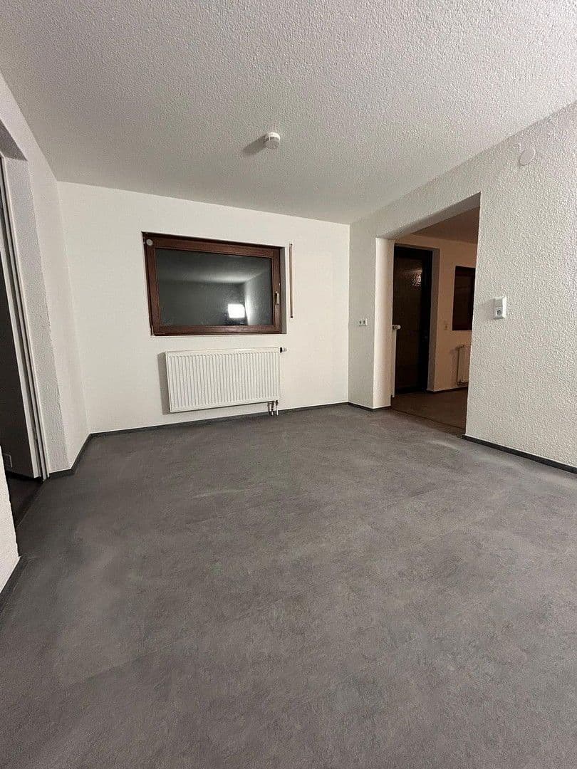 Prenájom bytu 2-izbový 50 m², Pforzheim, Bádensko-Wurttembersko Prenájom bytu 2-izbový 50 m², Pforzheim, Bádensko-Wurttembersko