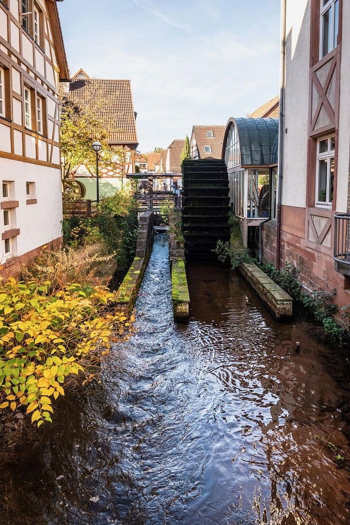 Prenájom bytu 6-izbový 154 m², Prof.-Nägle-Platz 2, Annweiler am Trifels, Porýnie-Falcko Prenájom bytu 6-izbový 154 m², Prof.-Nägle-Platz 2, Annweiler am Trifels, Porýnie-Falcko