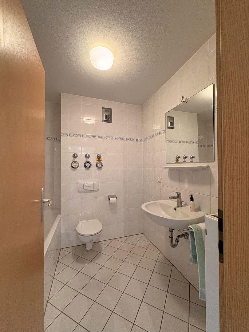 Predaj bytu 3-izbový 87 m², Frankfurt am Main, Hesensko Predaj bytu 3-izbový 87 m², Frankfurt am Main, Hesensko