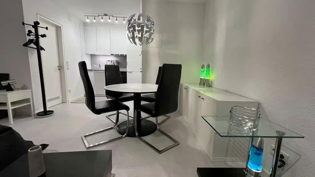 Prenájom bytu 1-izbový 32 m², Dattelweg 29, Stuttgart, Bádensko-Wurttembersko Prenájom bytu 1-izbový 32 m², Dattelweg 29, Stuttgart, Bádensko-Wurttembersko