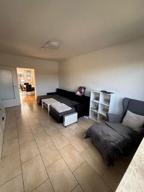 Prenájom bytu 3-izbový 55 m², Buerschestr. 77, Gladbeck, Severné Porýnie - Westfálsko Prenájom bytu 3-izbový 55 m², Buerschestr. 77, Gladbeck, Severné Porýnie - Westfálsko