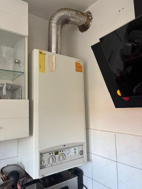 Prenájom bytu 3-izbový 55 m², Buerschestr. 77, Gladbeck, Severné Porýnie - Westfálsko Prenájom bytu 3-izbový 55 m², Buerschestr. 77, Gladbeck, Severné Porýnie - Westfálsko