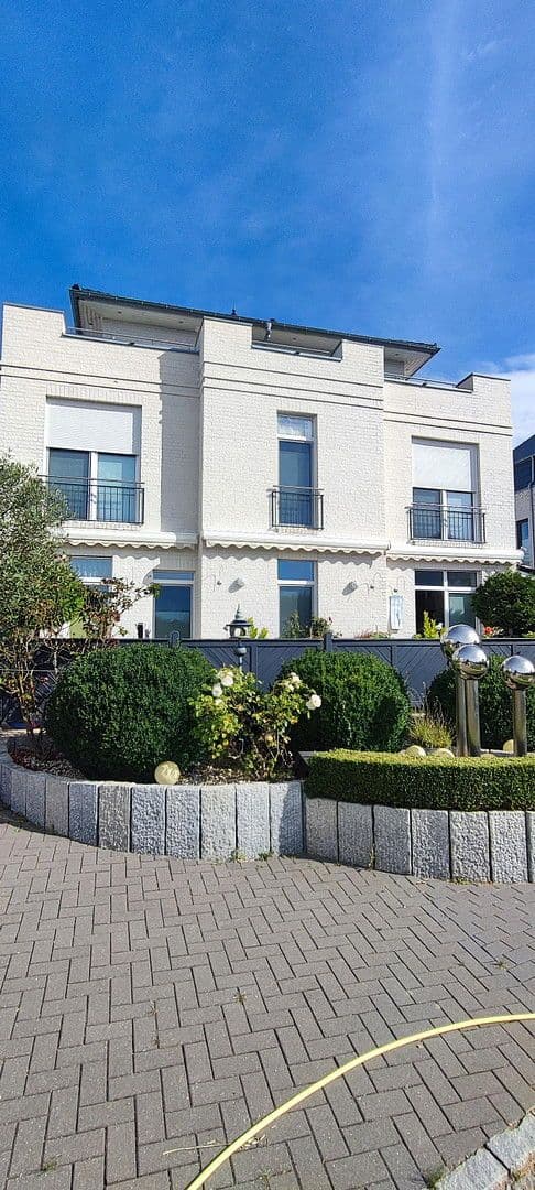 Predaj domu 340 m², pozemek 1.040 m², Schönberg (Holstein), Šlezvicko-Holštajnsko Predaj domu 340 m², pozemek 1.040 m², Schönberg (Holstein), Šlezvicko-Holštajnsko