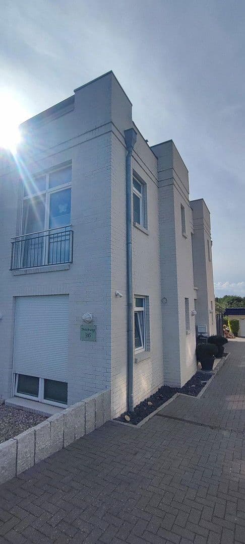 Predaj domu 340 m², pozemek 1.040 m², Schönberg (Holstein), Šlezvicko-Holštajnsko Predaj domu 340 m², pozemek 1.040 m², Schönberg (Holstein), Šlezvicko-Holštajnsko