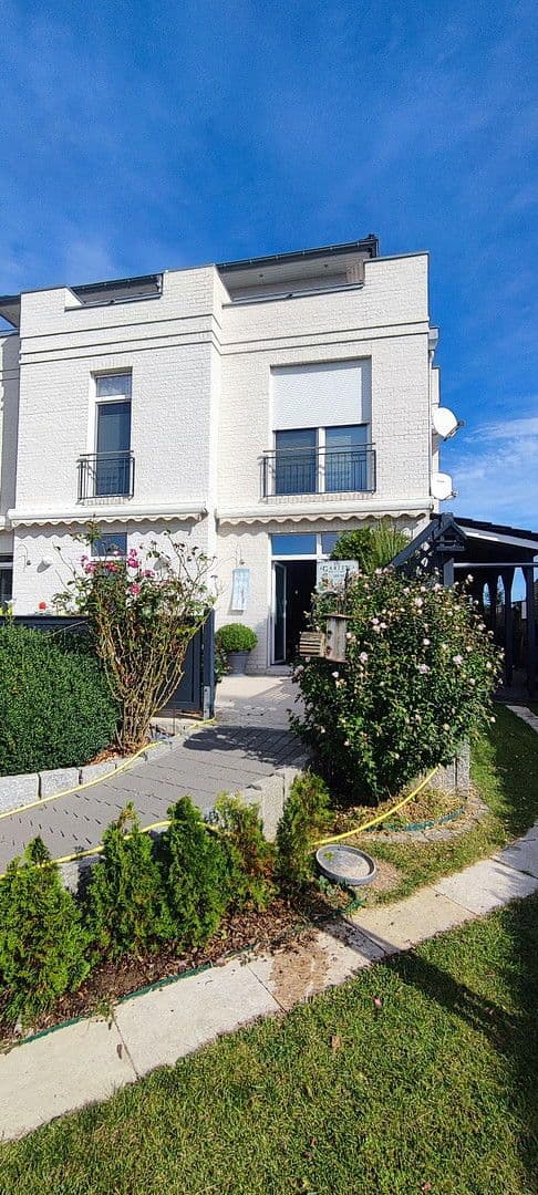 Predaj domu 340 m², pozemek 1.040 m², Schönberg (Holstein), Šlezvicko-Holštajnsko Predaj domu 340 m², pozemek 1.040 m², Schönberg (Holstein), Šlezvicko-Holštajnsko