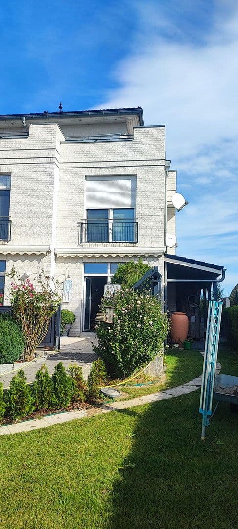 Predaj domu 340 m², pozemek 1.040 m², Schönberg (Holstein), Šlezvicko-Holštajnsko Predaj domu 340 m², pozemek 1.040 m², Schönberg (Holstein), Šlezvicko-Holštajnsko