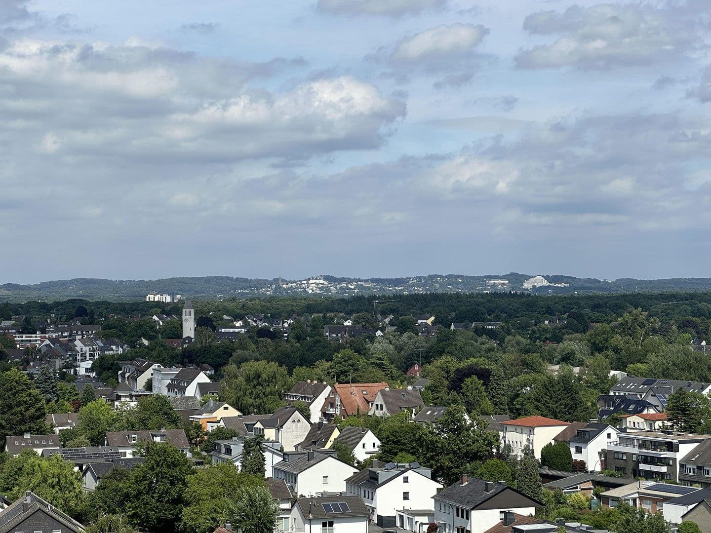 Prenájom bytu 1-izbový 54 m², Hans-Schulten-Straße 12, Köln, Severné Porýnie - Westfálsko Prenájom bytu 1-izbový 54 m², Hans-Schulten-Straße 12, Köln, Severné Porýnie - Westfálsko