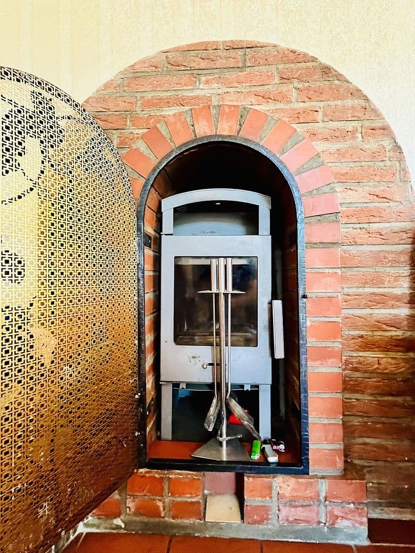 Predaj domu 146 m², pozemek 1.550 m², Neuenbürg, Bádensko-Wurttembersko Predaj domu 146 m², pozemek 1.550 m², Neuenbürg, Bádensko-Wurttembersko