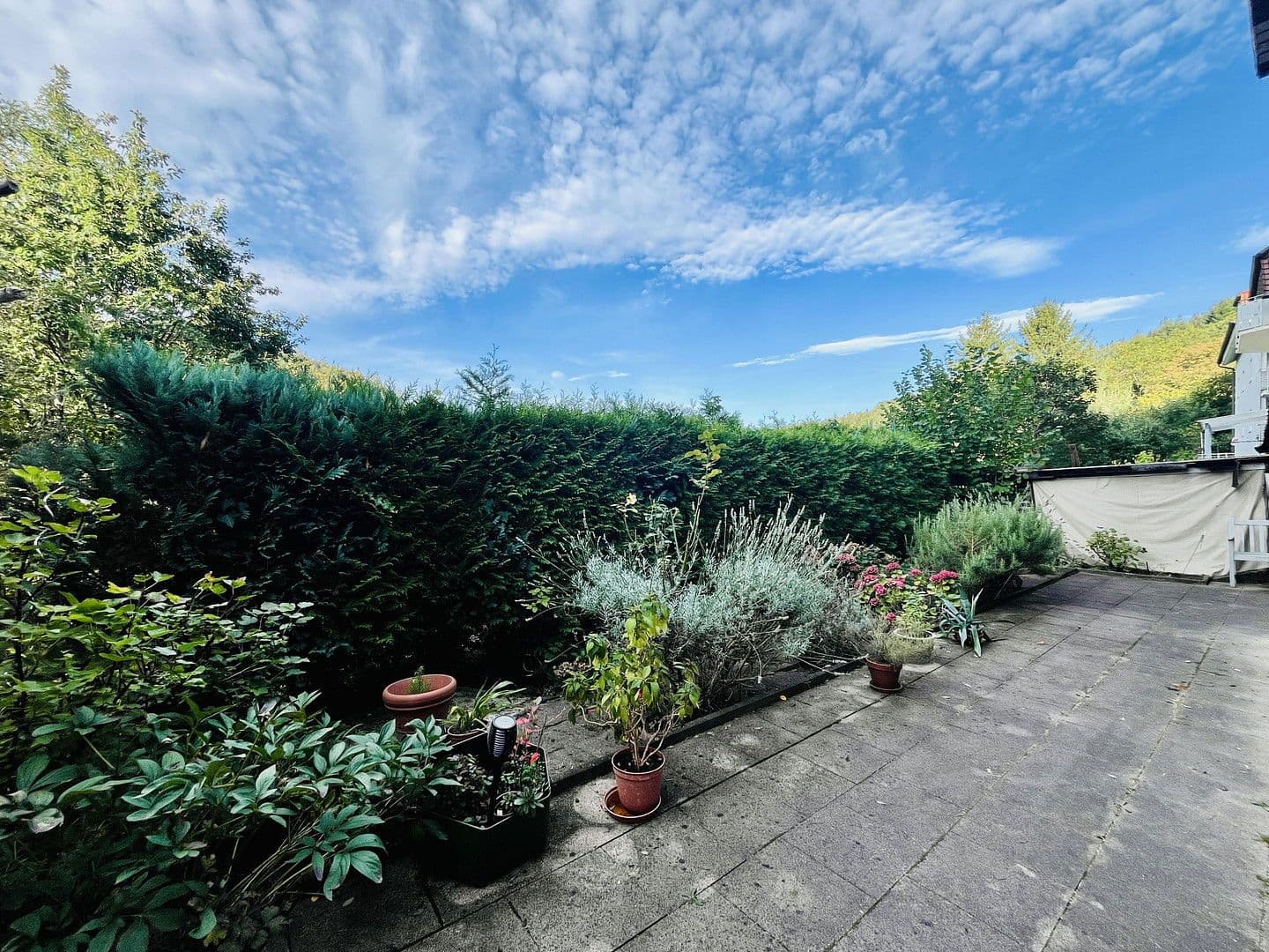 Predaj domu 146 m², pozemek 1.550 m², Neuenbürg, Bádensko-Wurttembersko Predaj domu 146 m², pozemek 1.550 m², Neuenbürg, Bádensko-Wurttembersko