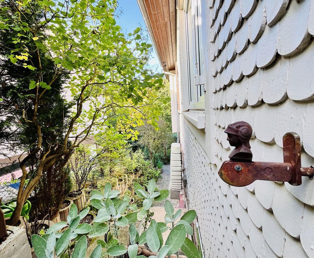 Predaj domu 146 m², pozemek 1.550 m², Neuenbürg, Bádensko-Wurttembersko Predaj domu 146 m², pozemek 1.550 m², Neuenbürg, Bádensko-Wurttembersko