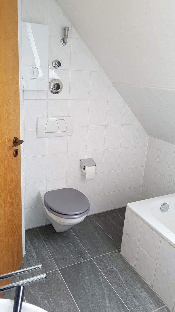 Prenájom bytu 2-izbový 46 m², Worms, Porýnie-Falcko Prenájom bytu 2-izbový 46 m², Worms, Porýnie-Falcko