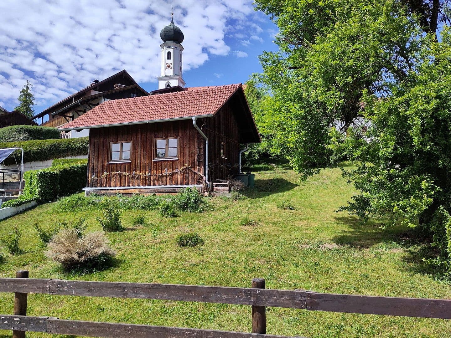 Predaj pozemku 583 m², Walkersaich 68a, Schwindegg, Bavorsko Predaj pozemku 583 m², Walkersaich 68a, Schwindegg, Bavorsko