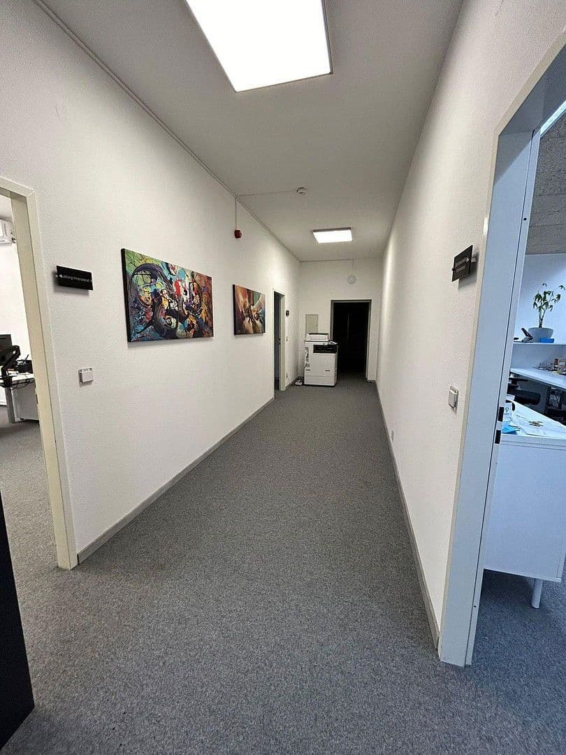 Prenájom kancelárie 465 m², Saarstr. 20, Hanau, Hesensko Prenájom kancelárie 465 m², Saarstr. 20, Hanau, Hesensko