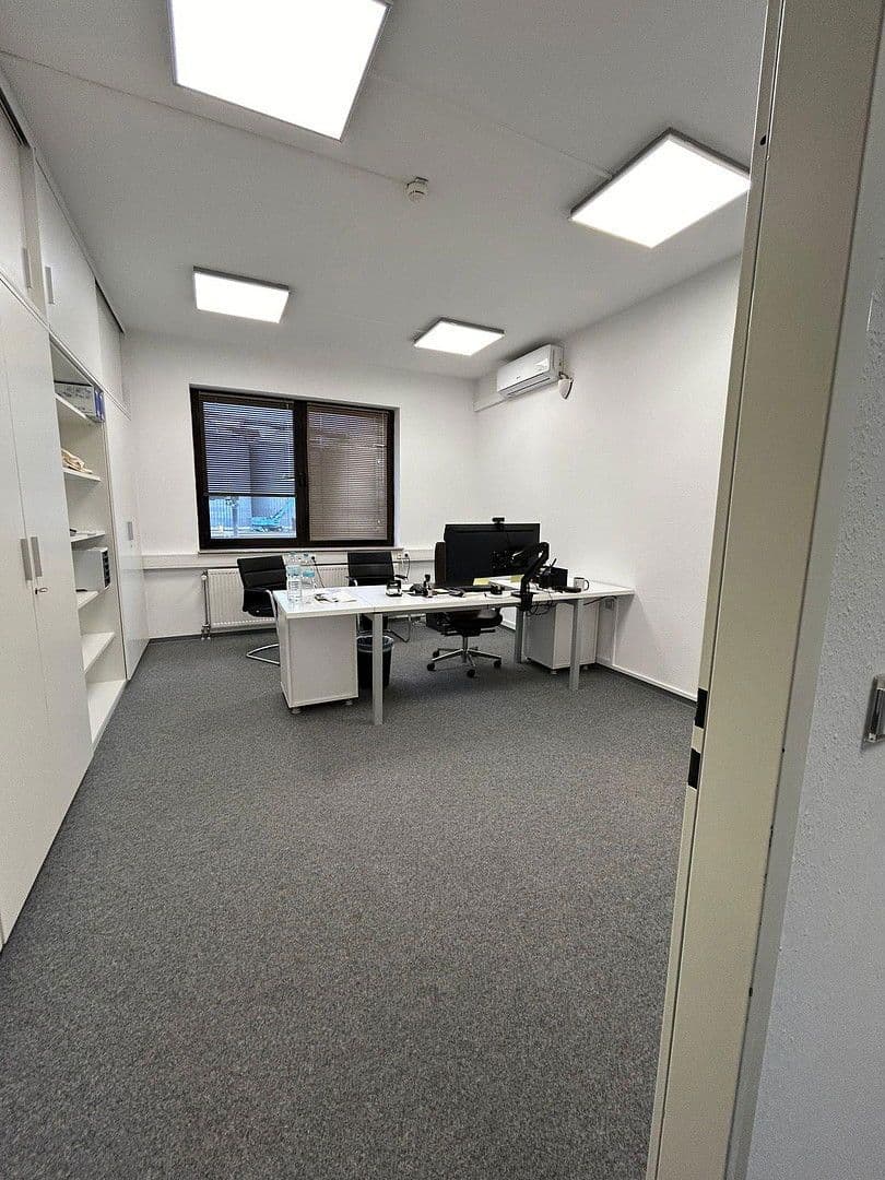 Prenájom kancelárie 465 m², Saarstr. 20, Hanau, Hesensko Prenájom kancelárie 465 m², Saarstr. 20, Hanau, Hesensko