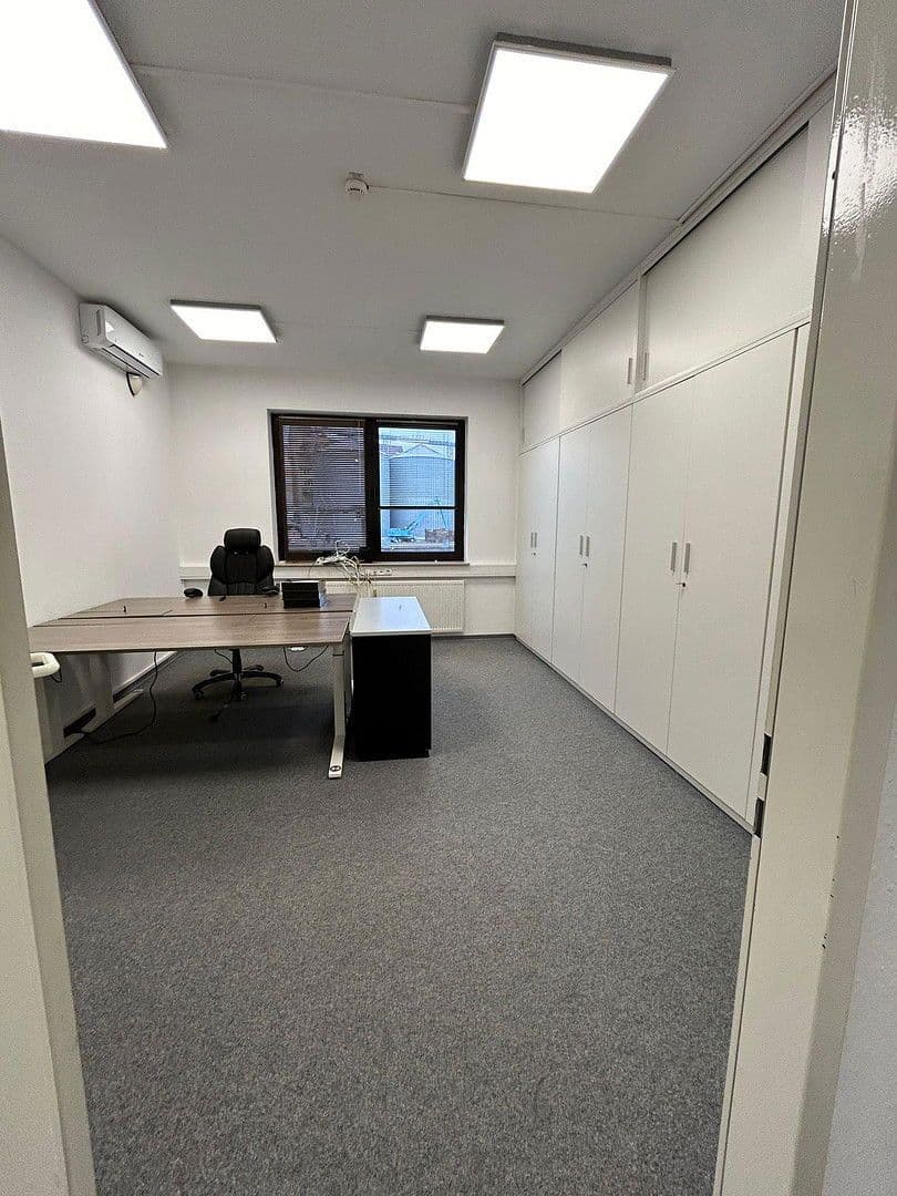 Prenájom kancelárie 465 m², Saarstr. 20, Hanau, Hesensko Prenájom kancelárie 465 m², Saarstr. 20, Hanau, Hesensko