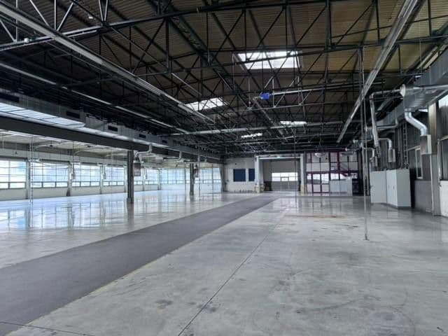 Prenájom nebytového priestoru 3.310 m², Dohna, Sasko Prenájom nebytového priestoru 3.310 m², Dohna, Sasko