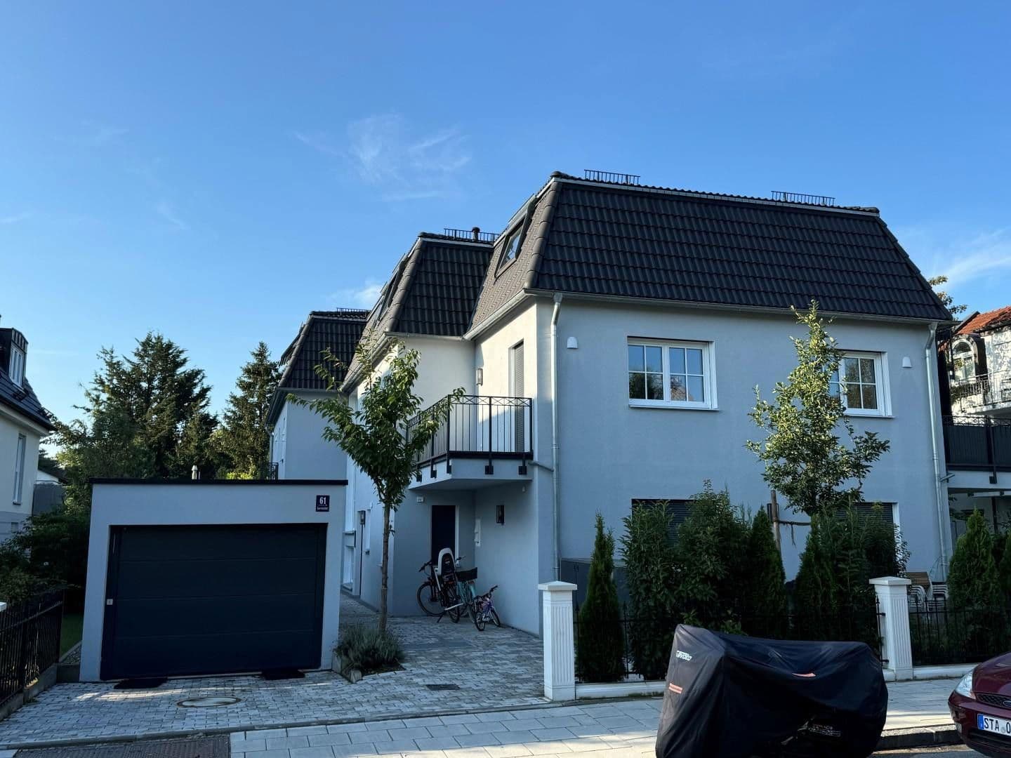 Prenájom bytu 4-izbový 112 m², Karwinskistr., 61, München, Bavorsko Prenájom bytu 4-izbový 112 m², Karwinskistr., 61, München, Bavorsko