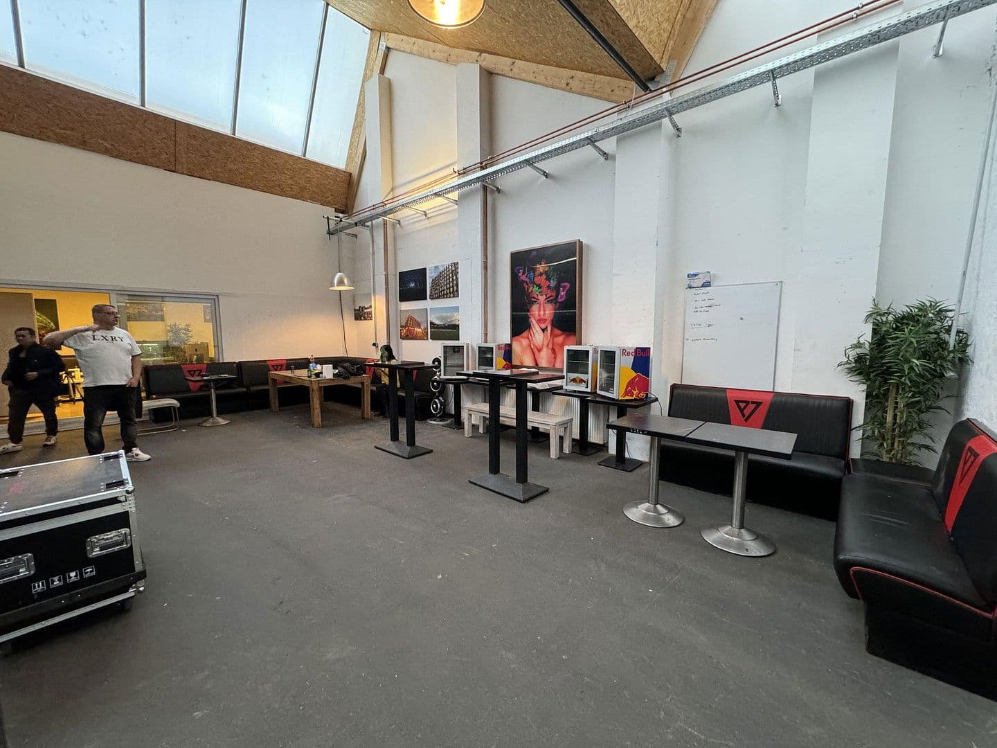 Prenájom nebytového priestoru 523 m², Zur Alten Börse 79, Berlin, Berlín Prenájom nebytového priestoru 523 m², Zur Alten Börse 79, Berlin, Berlín