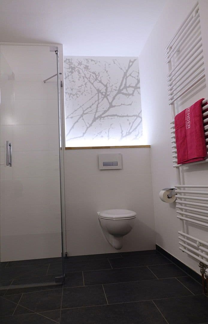 Prenájom bytu 2-izbový 58 m², Stuttgart-Möhringen, Bádensko-Wurttembersko Prenájom bytu 2-izbový 58 m², Stuttgart-Möhringen, Bádensko-Wurttembersko