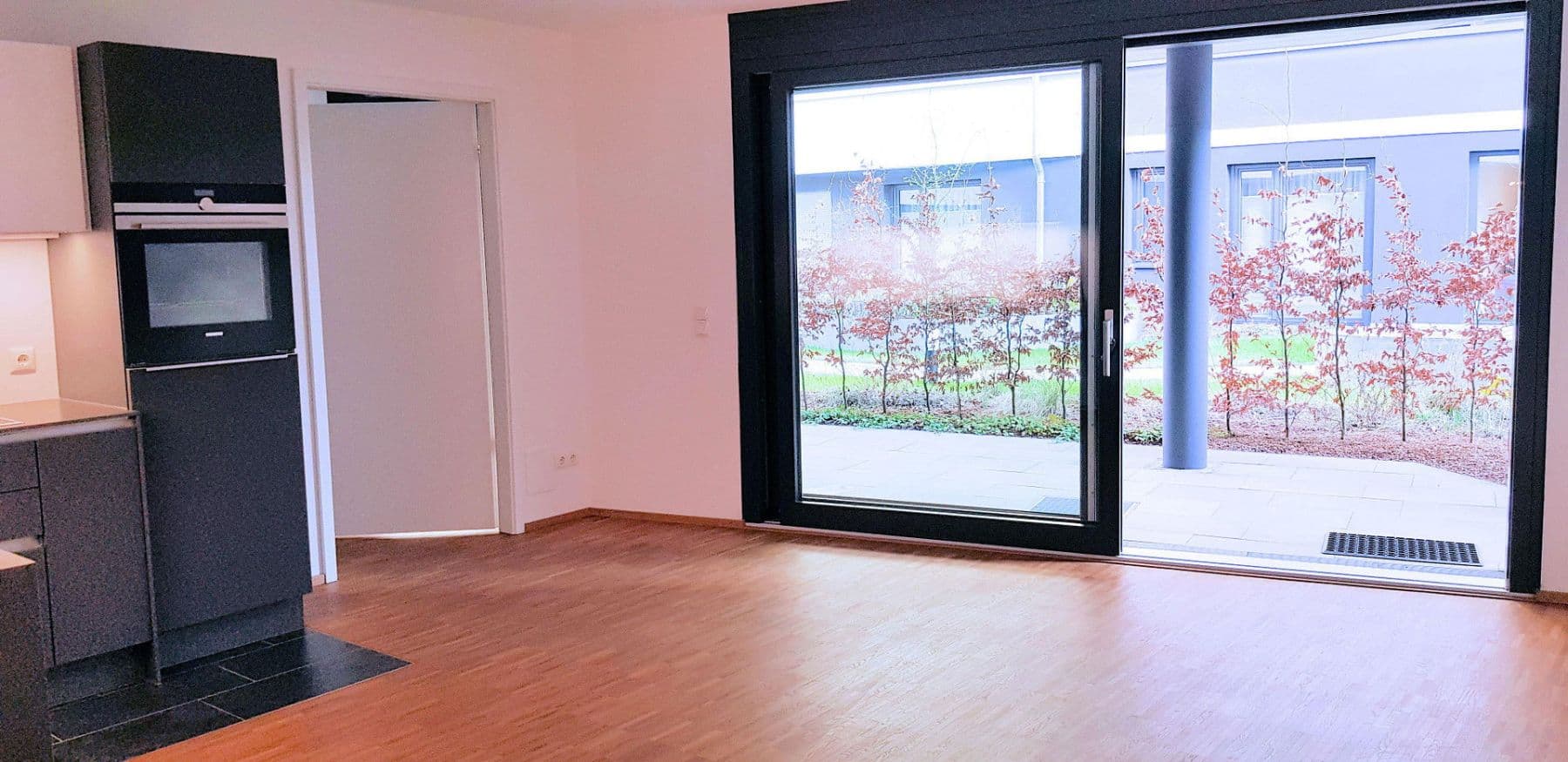 Prenájom bytu 2-izbový 58 m², Stuttgart-Möhringen, Bádensko-Wurttembersko Prenájom bytu 2-izbový 58 m², Stuttgart-Möhringen, Bádensko-Wurttembersko