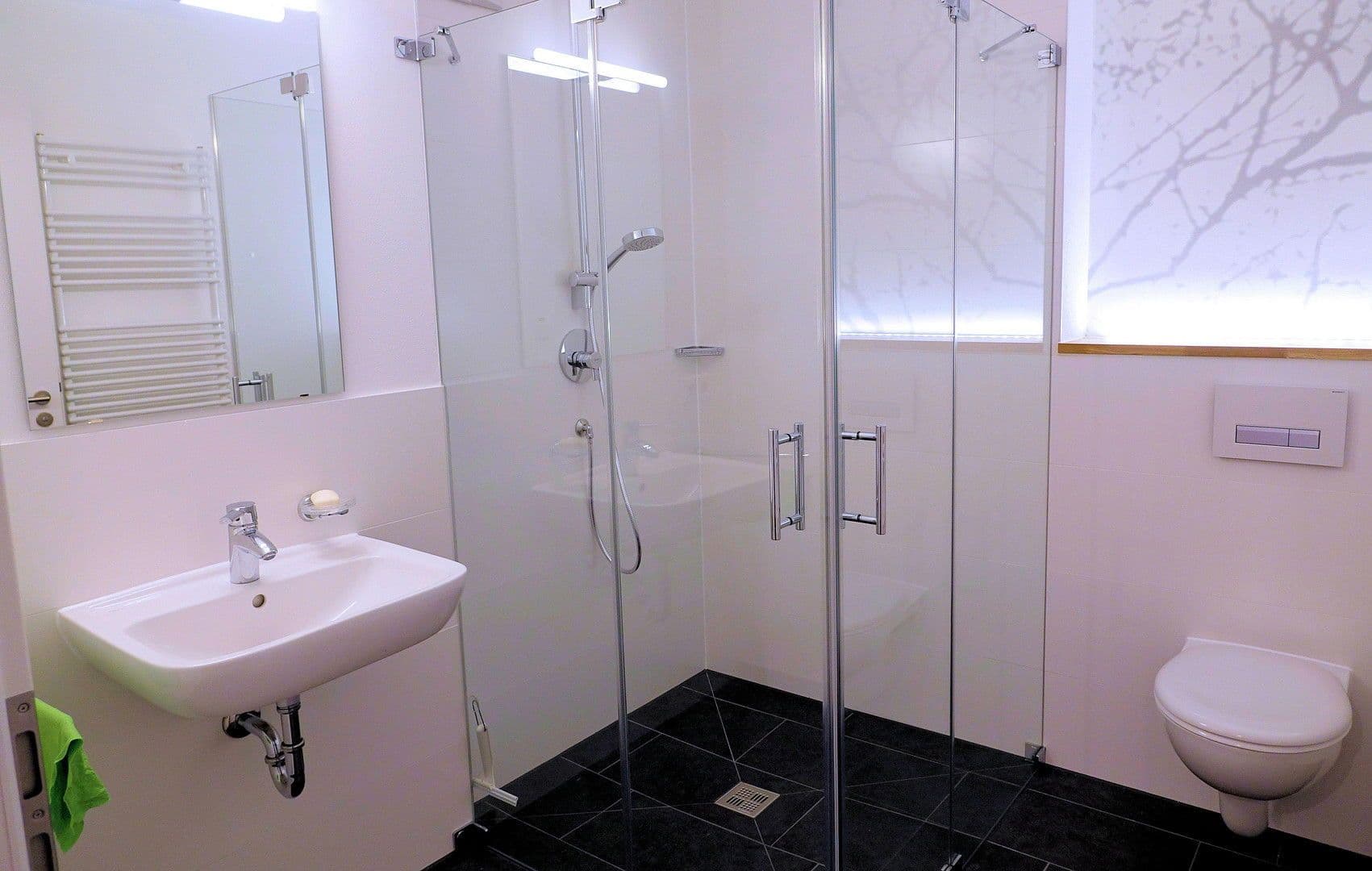 Prenájom bytu 2-izbový 58 m², Stuttgart-Möhringen, Bádensko-Wurttembersko Prenájom bytu 2-izbový 58 m², Stuttgart-Möhringen, Bádensko-Wurttembersko