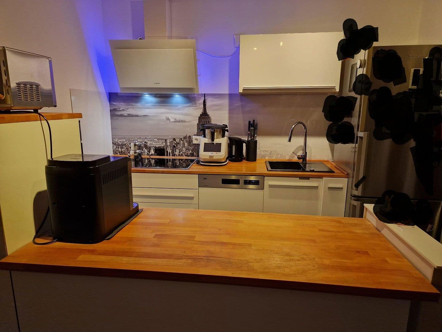 Prenájom bytu 3-izbový 104 m², Mannheim, Bádensko-Wurttembersko Prenájom bytu 3-izbový 104 m², Mannheim, Bádensko-Wurttembersko