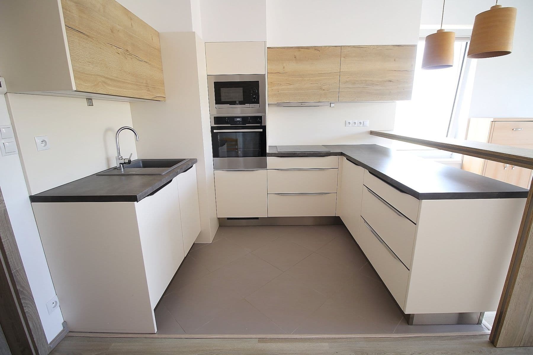 Predaj bytu 2-izbový 51 m², Mantovská, Praha, Praha Predaj bytu 2-izbový 51 m², Mantovská, Praha, Praha