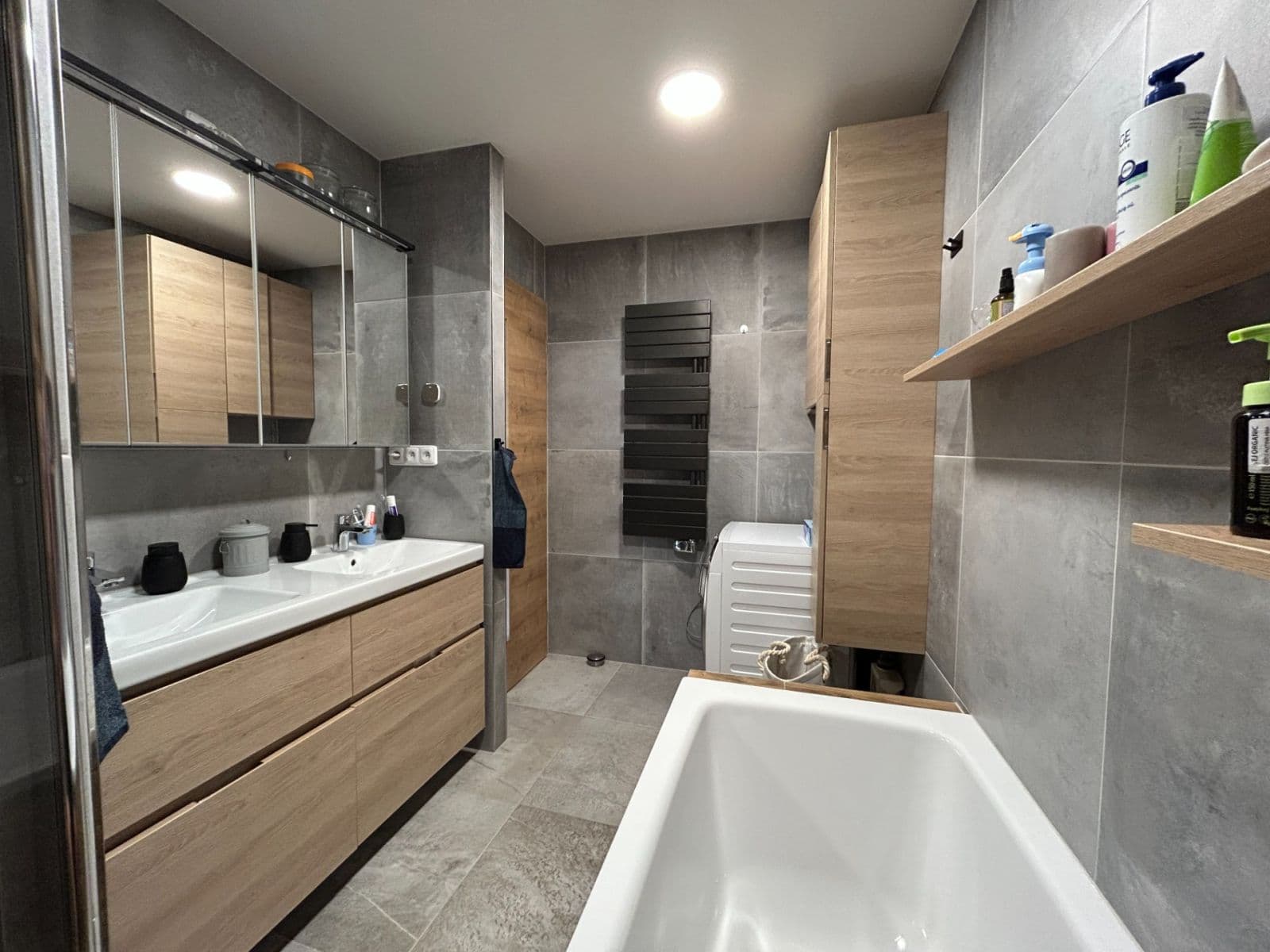 Prenájom bytu 3-izbový 73 m², Drimlova, Praha, Praha Prenájom bytu 3-izbový 73 m², Drimlova, Praha, Praha