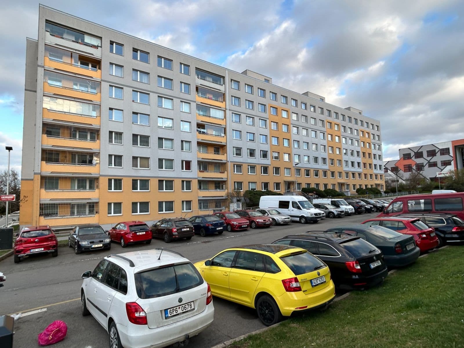 Prenájom bytu 3-izbový 73 m², Drimlova, Praha, Praha Prenájom bytu 3-izbový 73 m², Drimlova, Praha, Praha