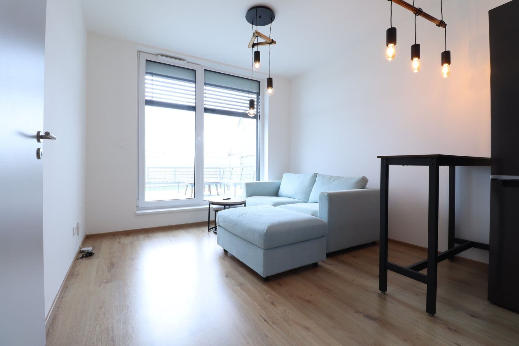 Prenájom bytu 2-izbový 40 m², Velvarská, Horoměřice, Středočeský kraj Prenájom bytu 2-izbový 40 m², Velvarská, Horoměřice, Středočeský kraj